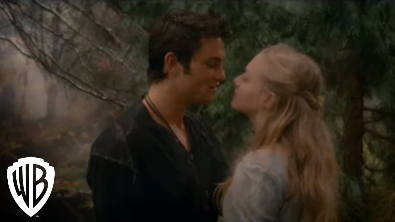 Red Riding Hood trailer